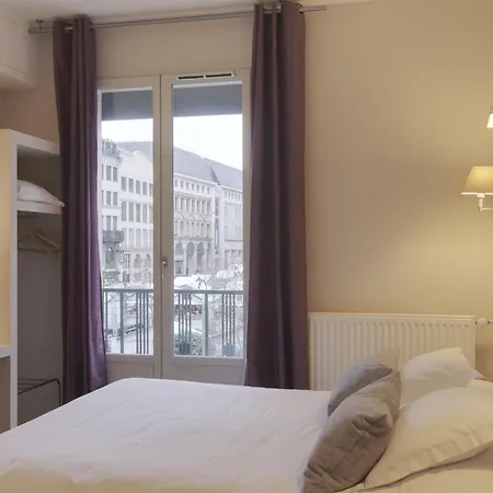 Cardinal Hotel