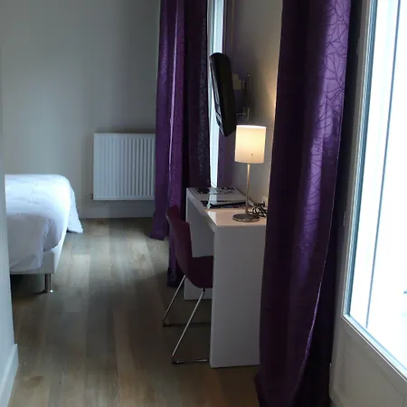 Cardinal Hotel
