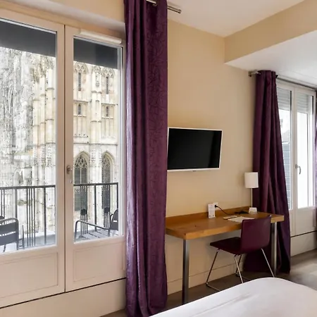 Cardinal Hotel 3*