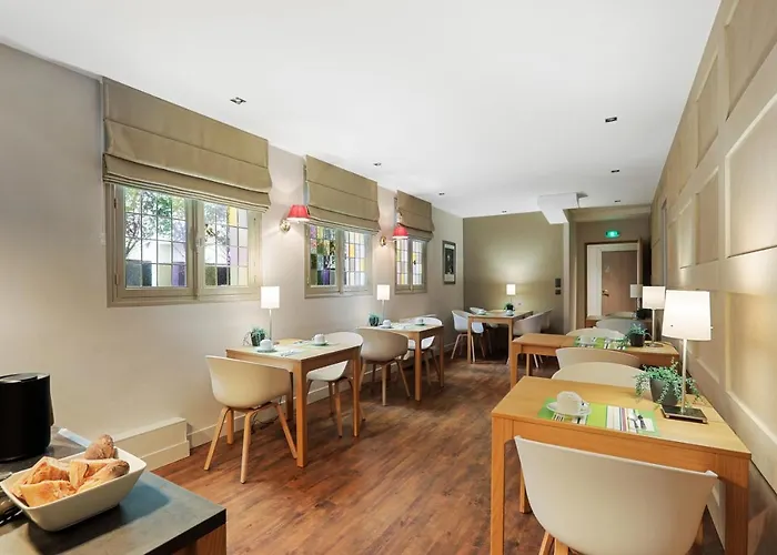 Ξενοδοχείο Cardinal 3*